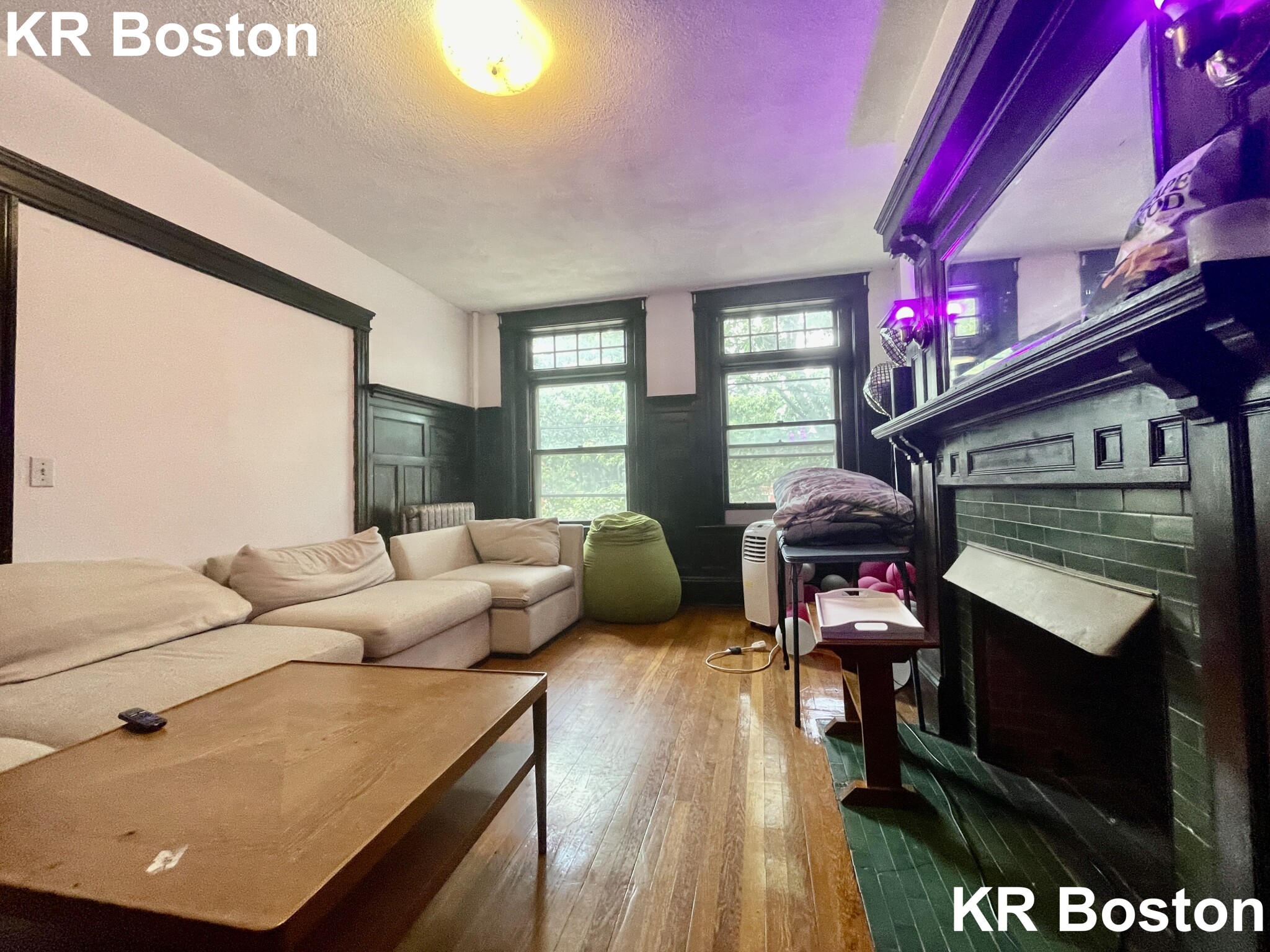 5 bed, 2 bath apartment for rent at 1909 Beacon St Unit 2, Chestnut Hill — photo 5 of 7