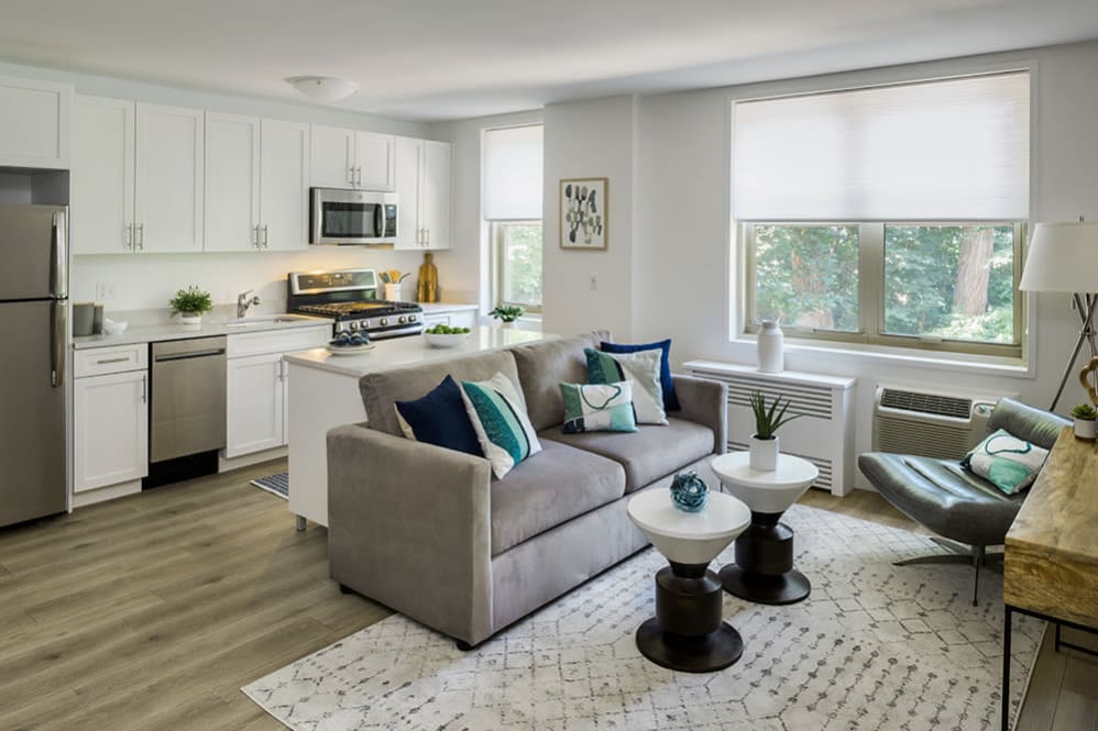 2 bed, 1 bath apartment for rent at 11 Camelot Ct Unit 11-7G, Brighton — photo 14 of 19