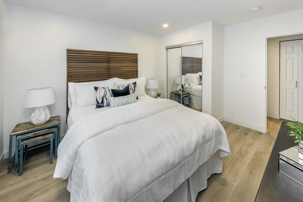 2 bed, 1 bath apartment for rent at 11 Camelot Ct Unit 11-7G, Brighton — photo 5 of 19