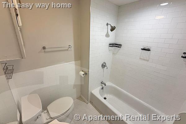 164 Broadway, East Somerville