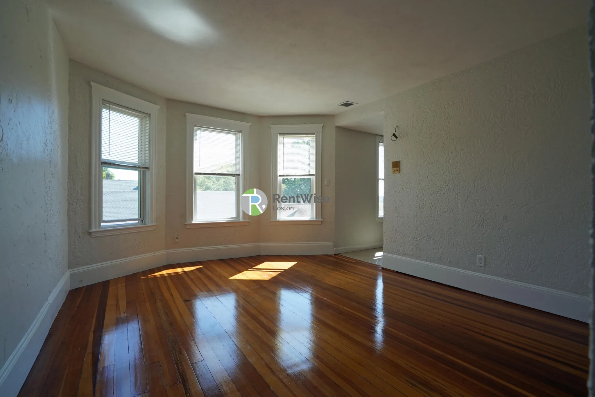 56 Oxford St, Spring Hill