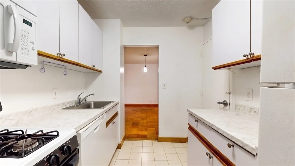 99 Pond Ave, Brookline Village