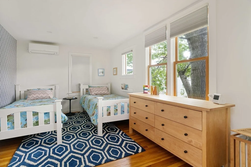 154 Allston St, Cambridgeport