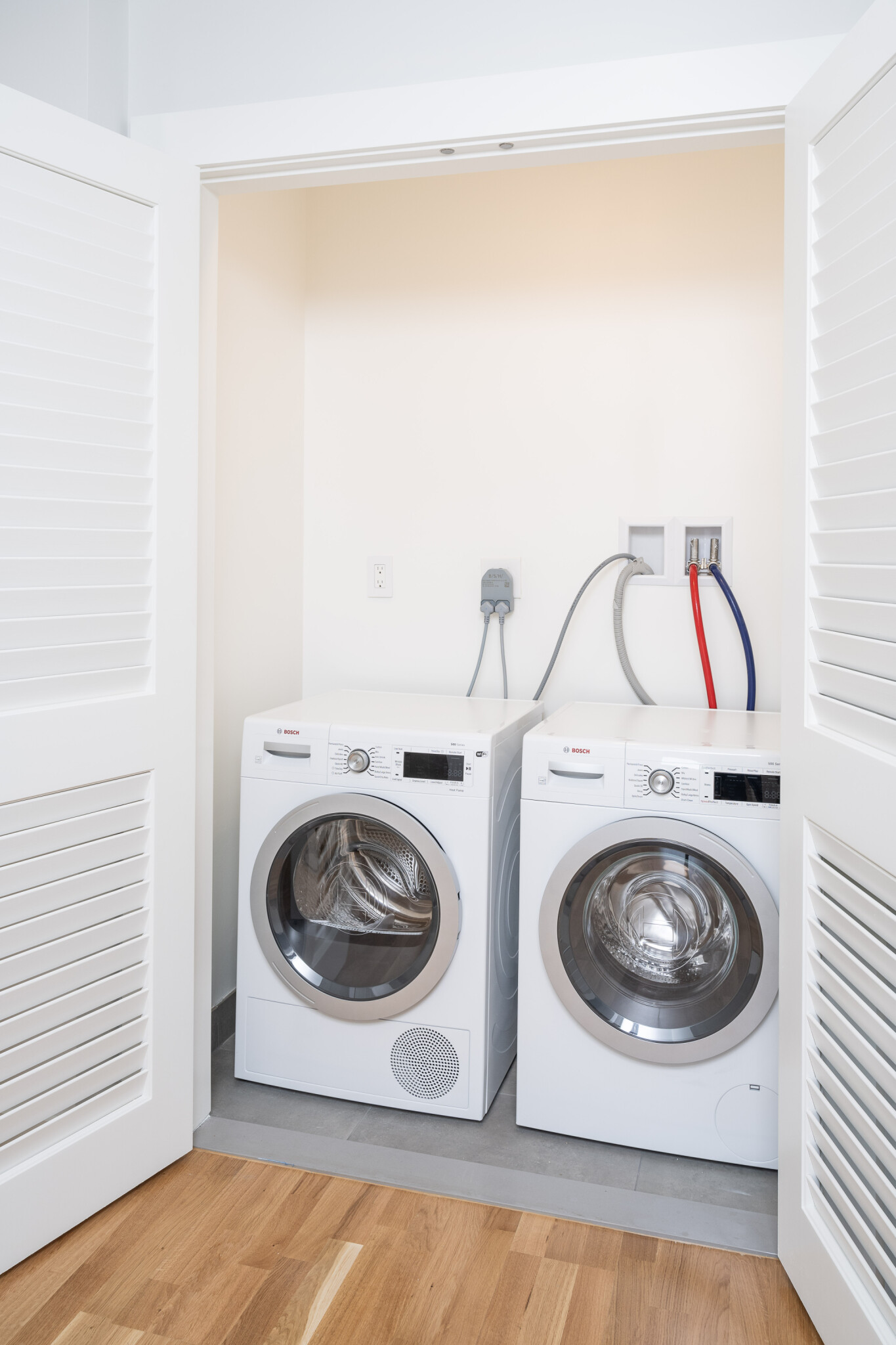 1410 Columbia Rd, South Boston