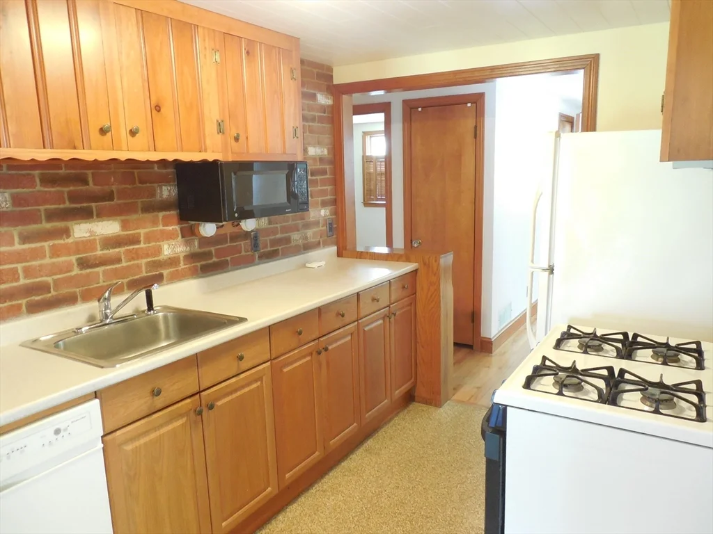 1701 Trapelo Rd, Waltham