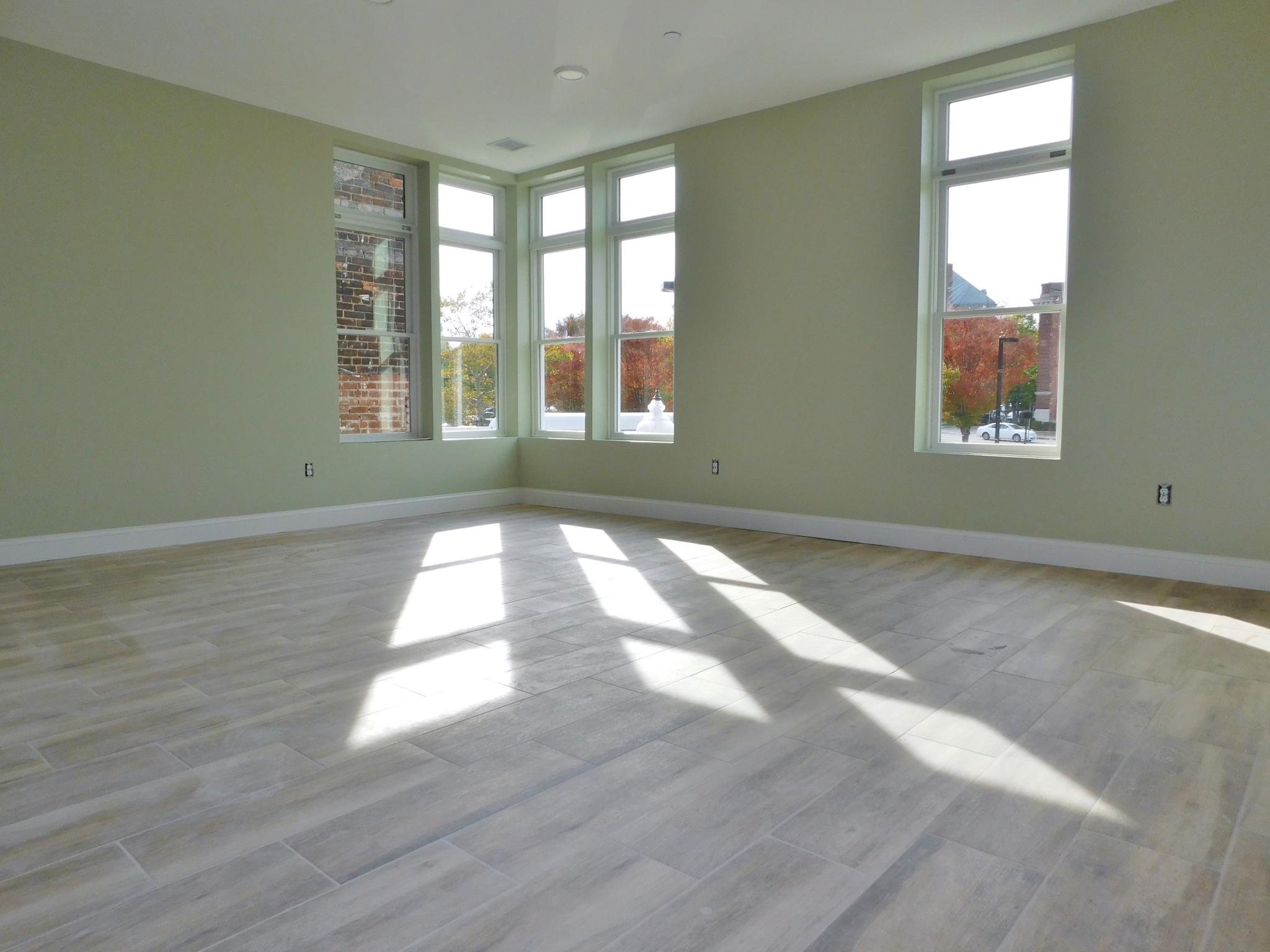 409 Dudley St, Roxbury