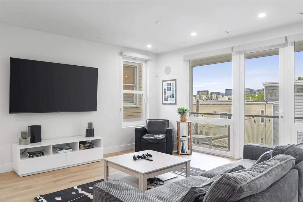 326 West Broadway, South Boston