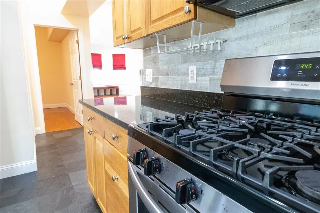 11 Juliette, Dorchester