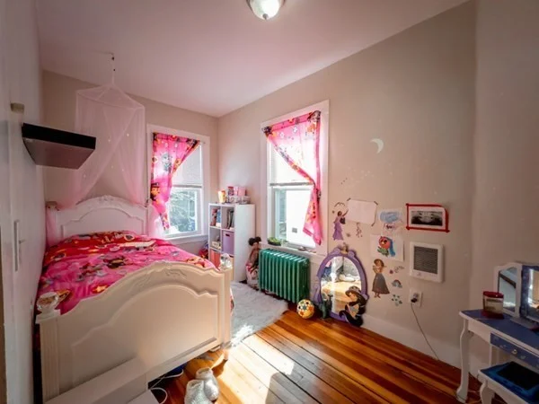 18 Egleston, Jamaica Plain