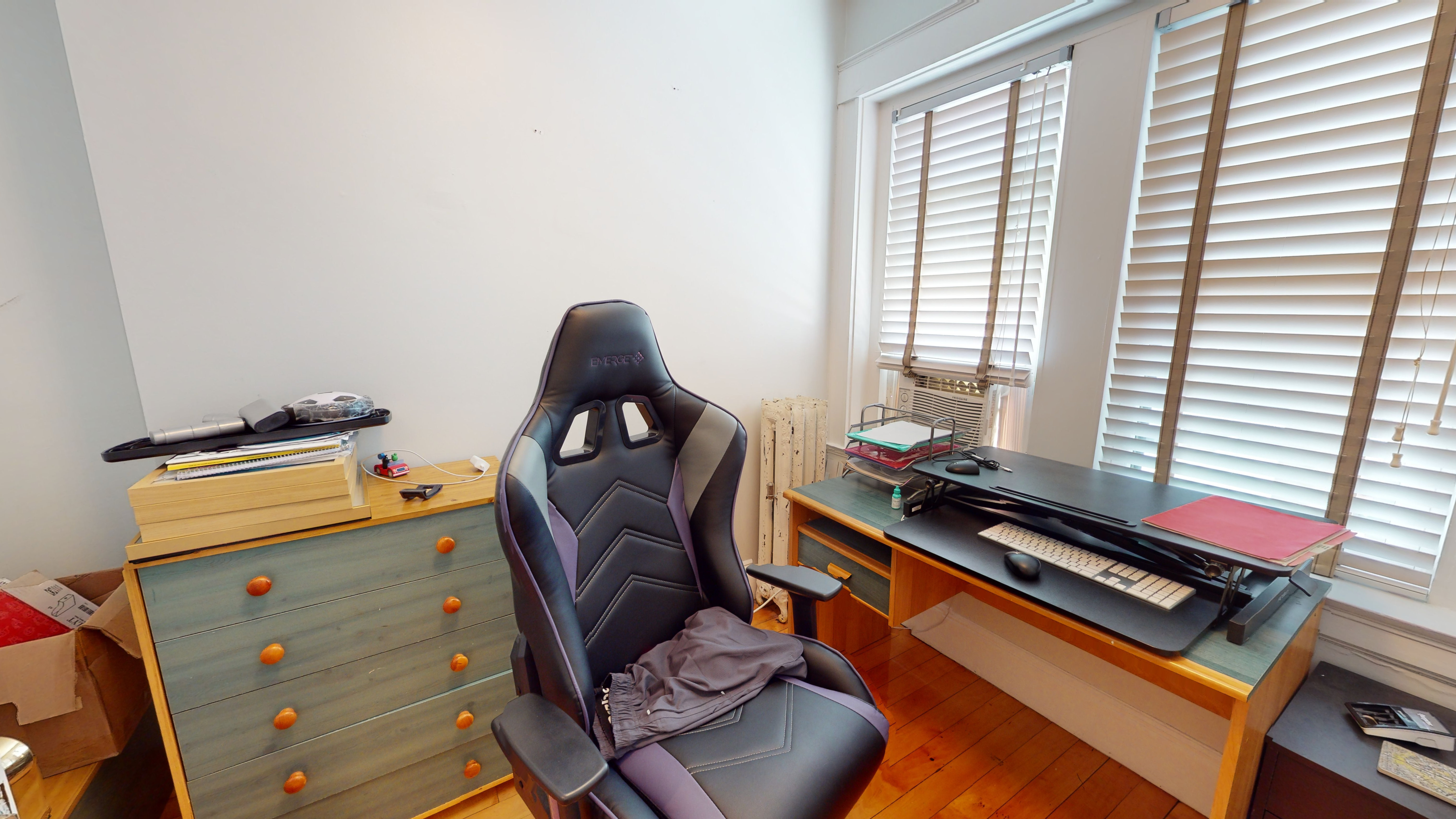 3 bed, 1 bath apartment for rent at 1925 Massachusetts Ave Unit 7, Porter Square — photo 6 of 14