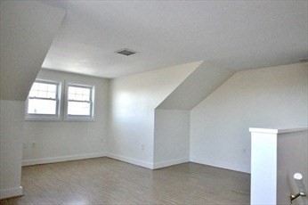 31 Crest Ave, Chelsea