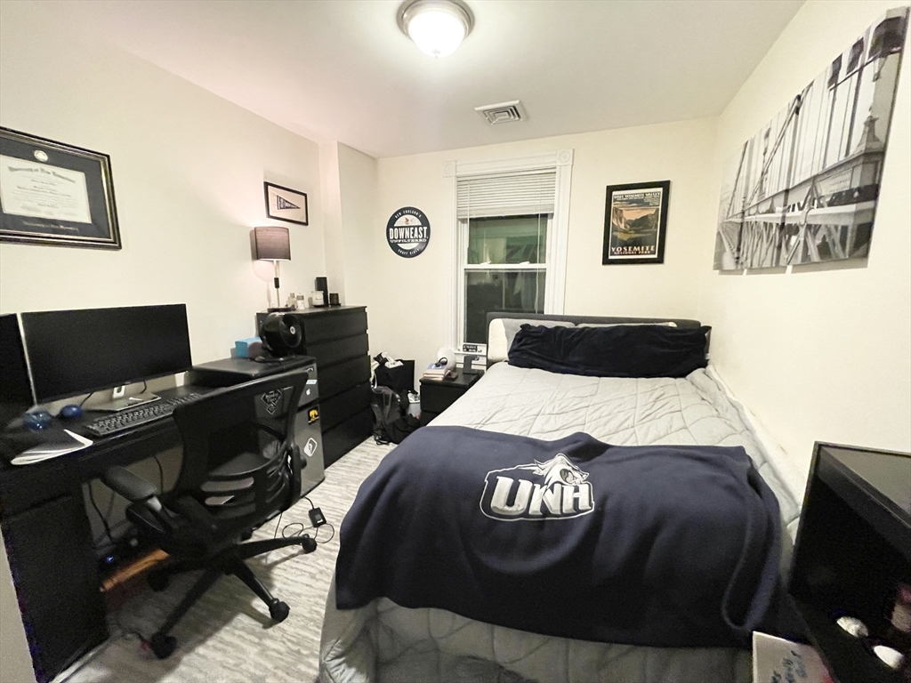 275 Dorchester Ave, South Boston