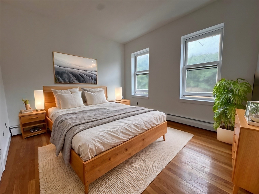 1880 Commonwealth Ave, Brighton