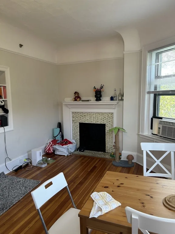 1010 Massachusetts Ave, Riverside