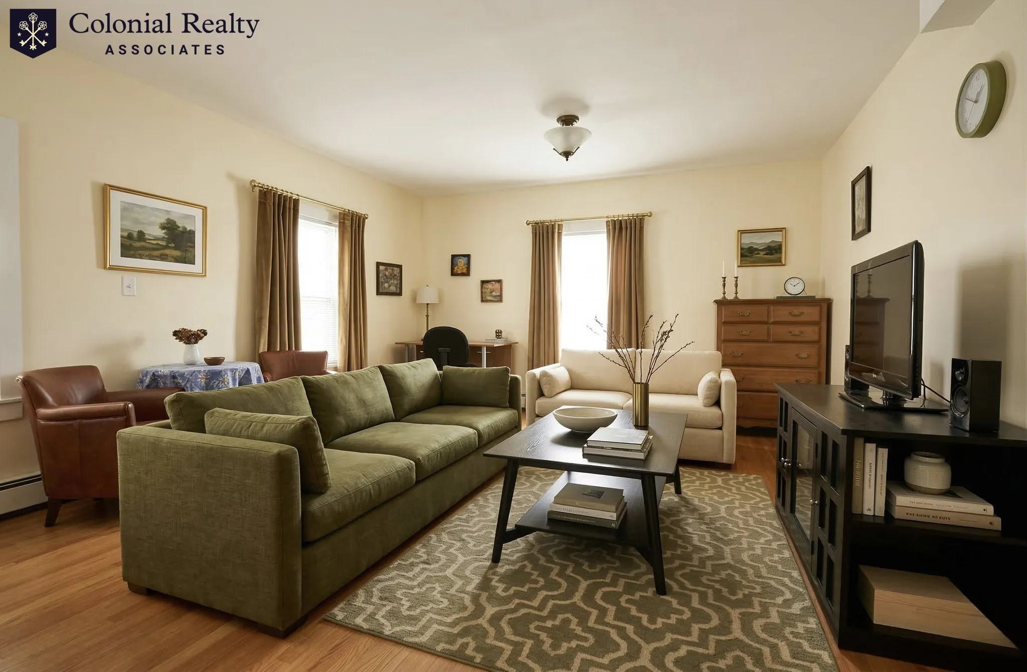 345 Market St, Oak Square