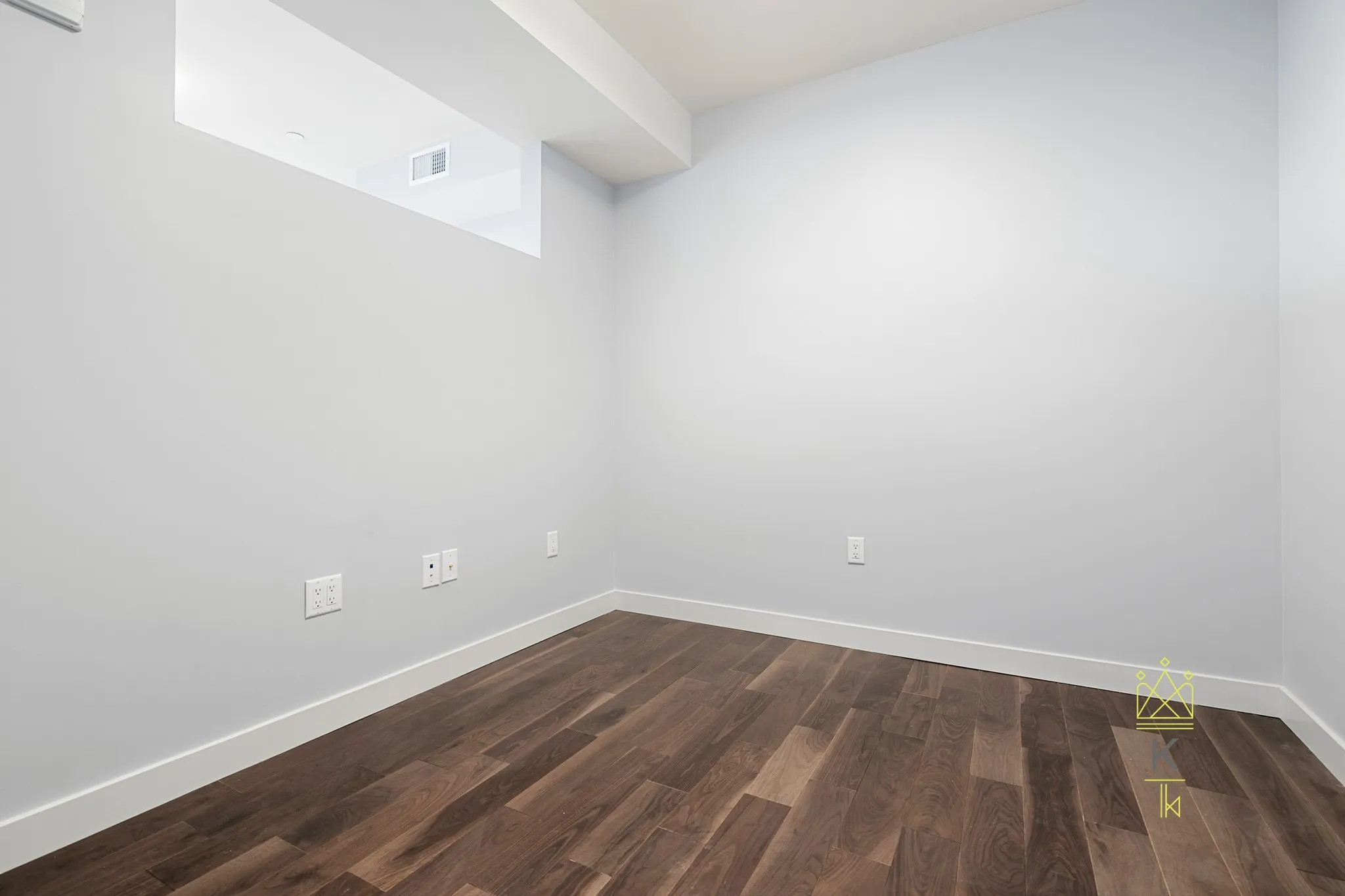 136 Babcock St, North Brookline