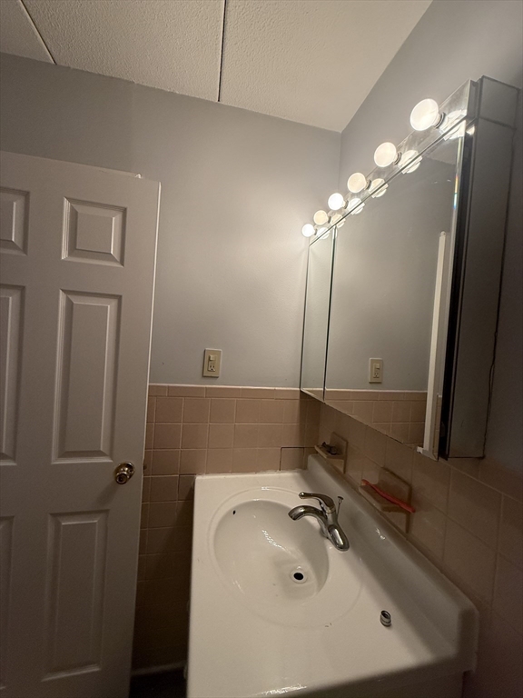 60 Pleasant St, Arlington