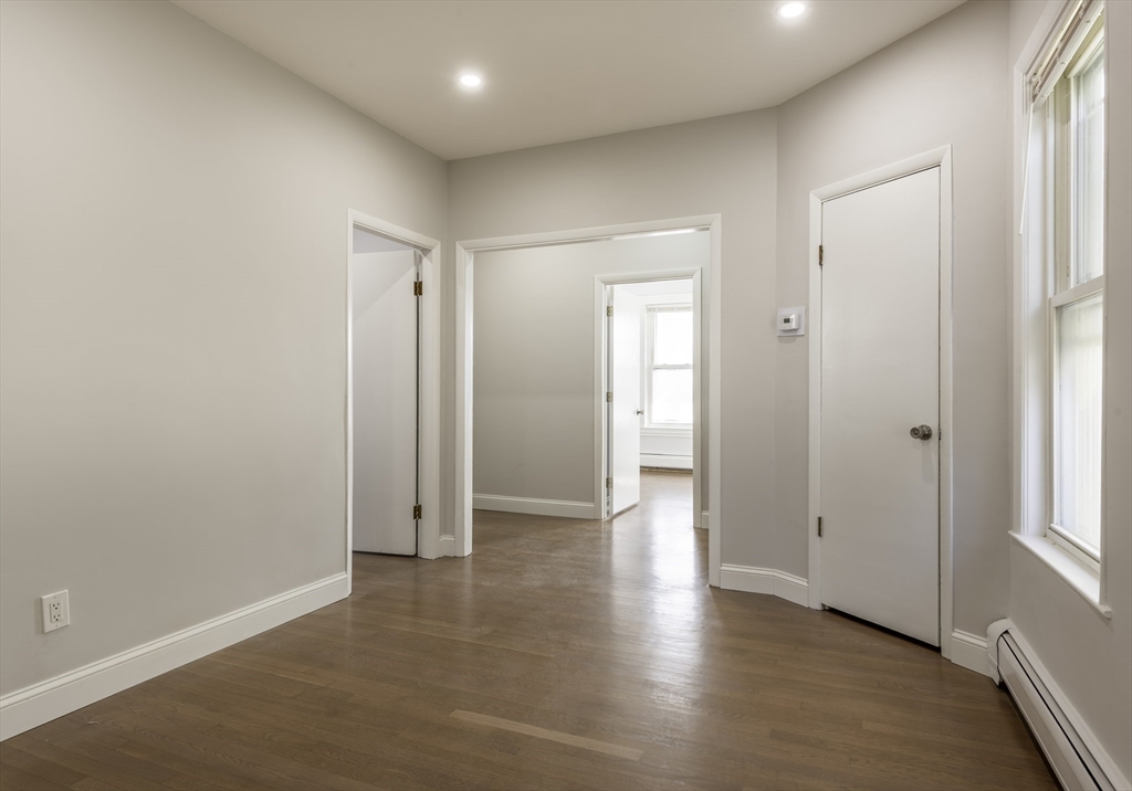 106 Byron St, East Boston