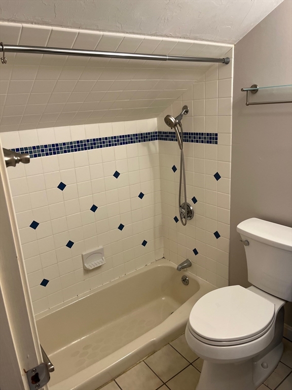 15 Church St, Natick