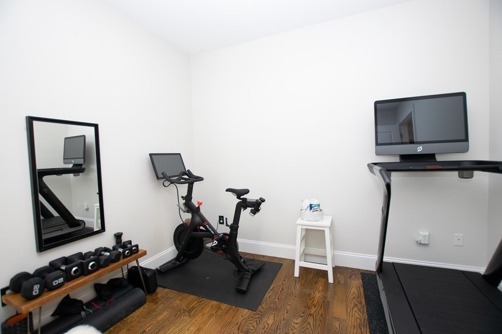 376 West Broadway, South Boston