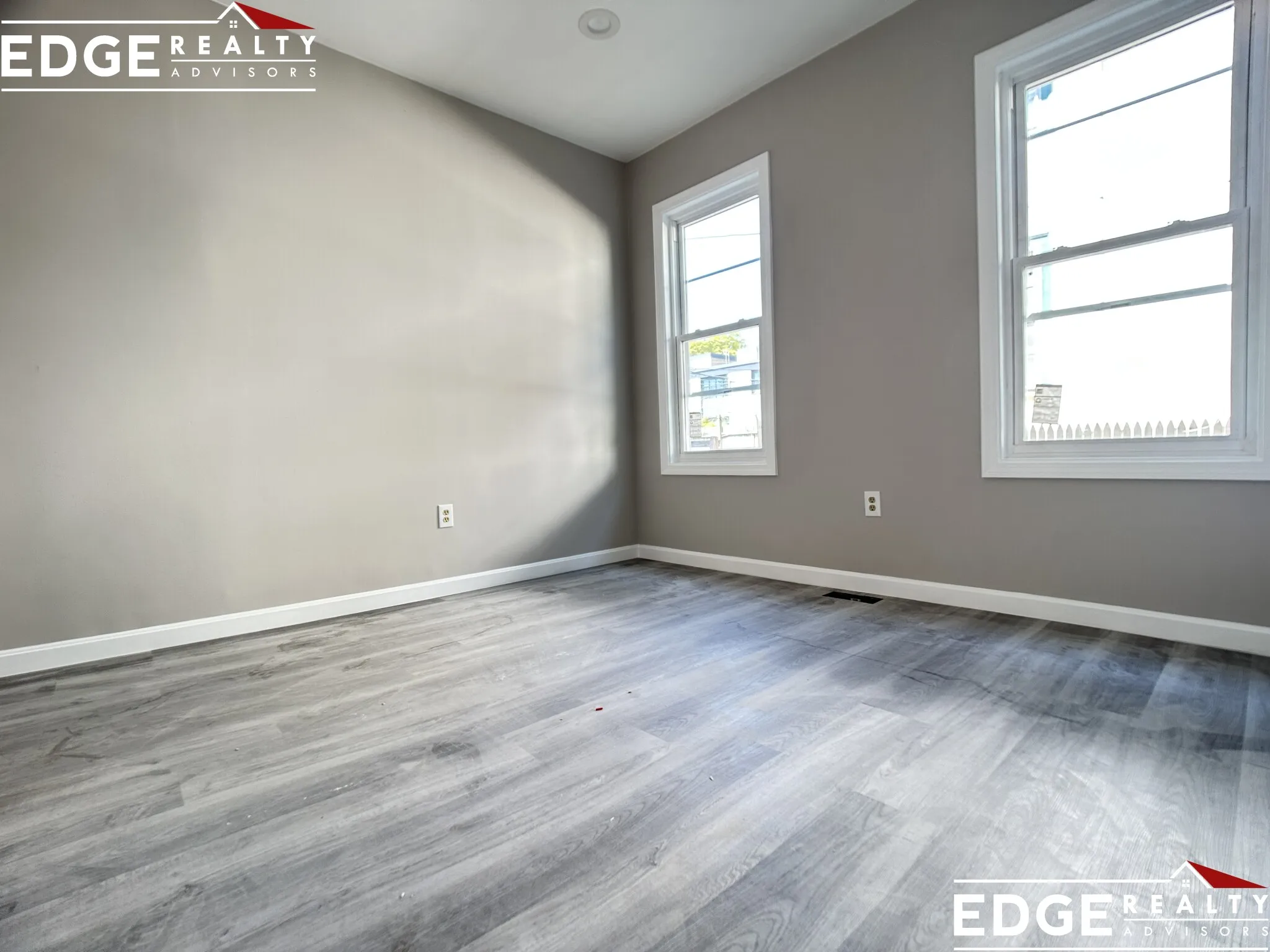 44 Long Ave, Brighton