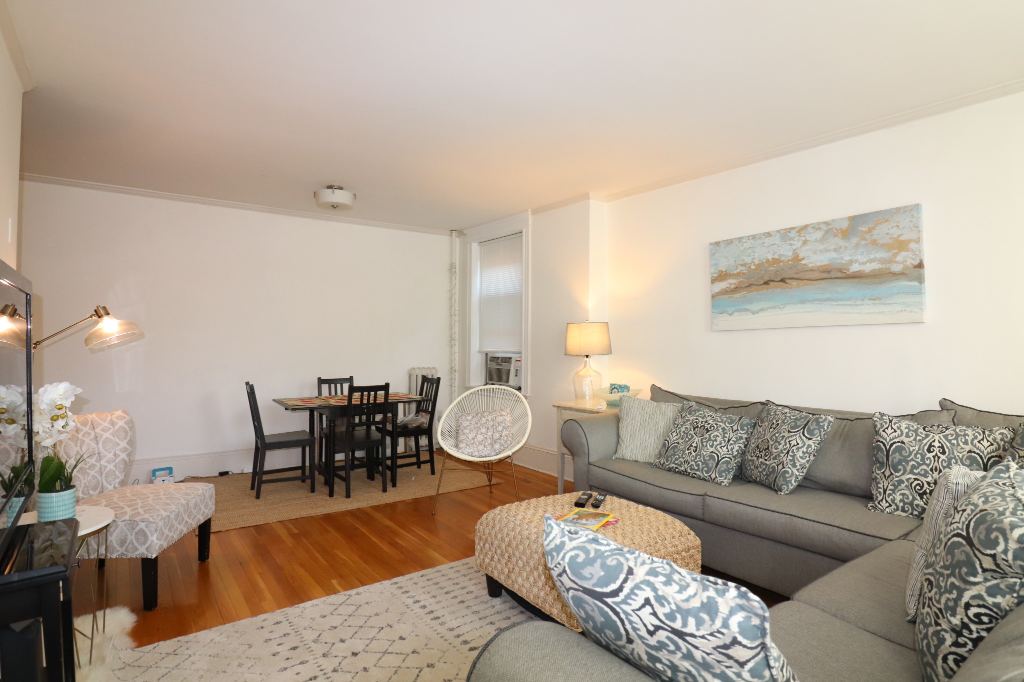 2 bed, 1 bath apartment for rent at 194 Saint Paul St Unit 4, Coolidge Corner