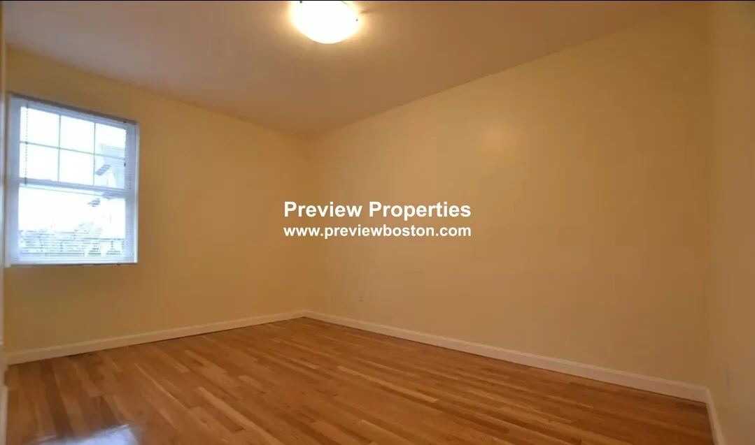 34 Bentley St, Brighton