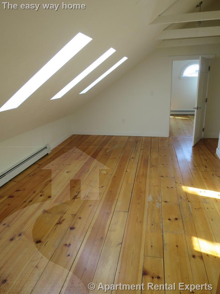 23 Lowell St, Porter Square