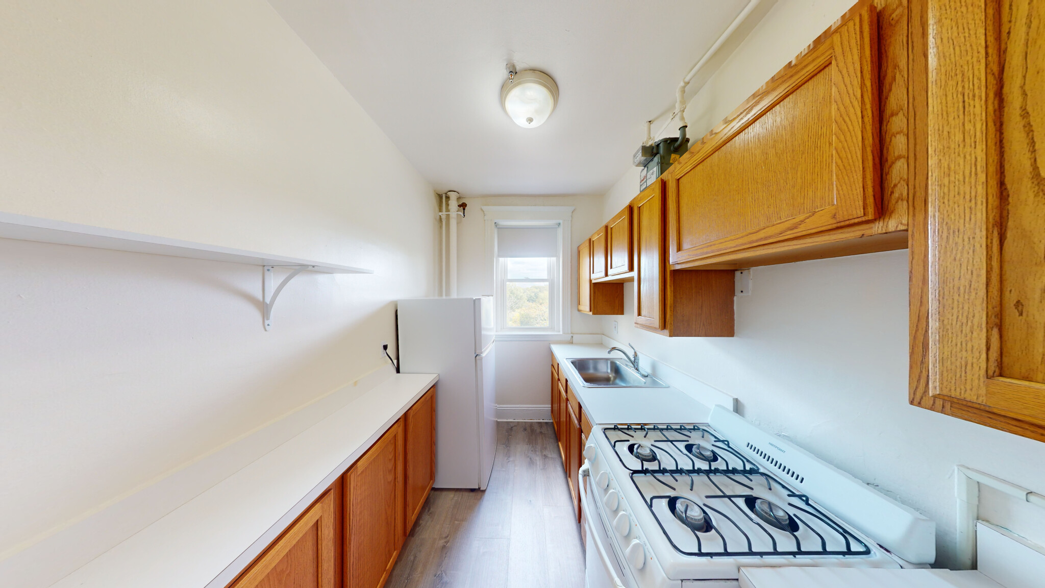 1940 Commonwealth Ave, Brighton