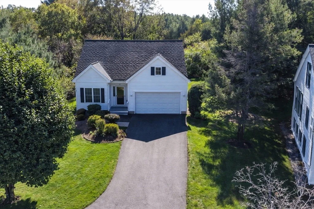 37 Augusta Way, Chelmsford