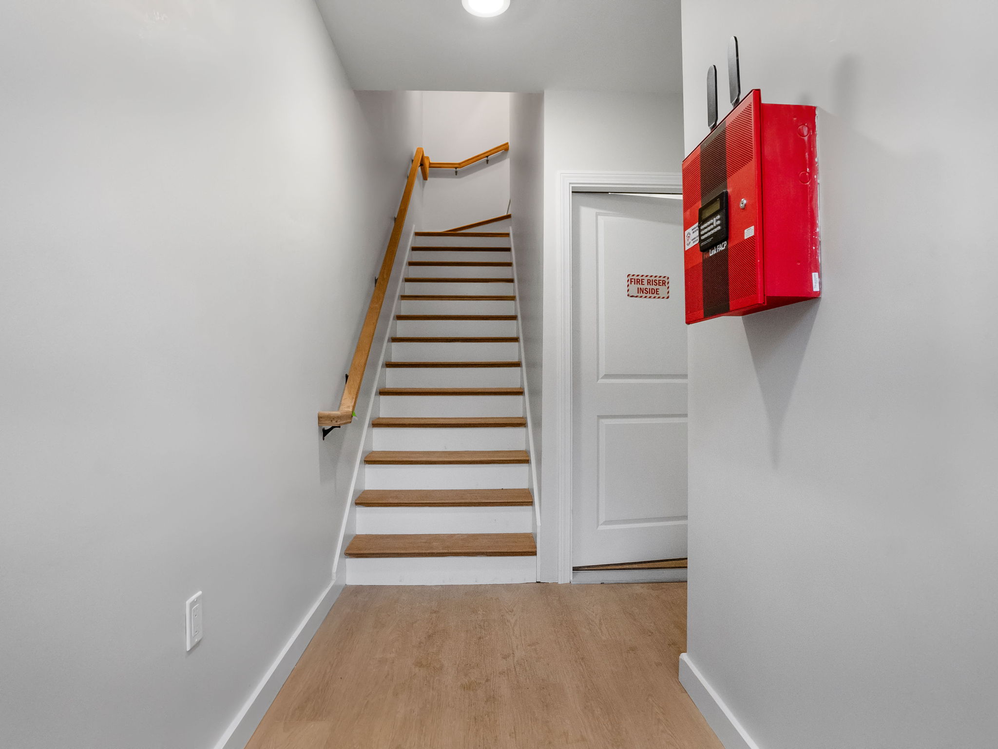 176 Salem St, North End