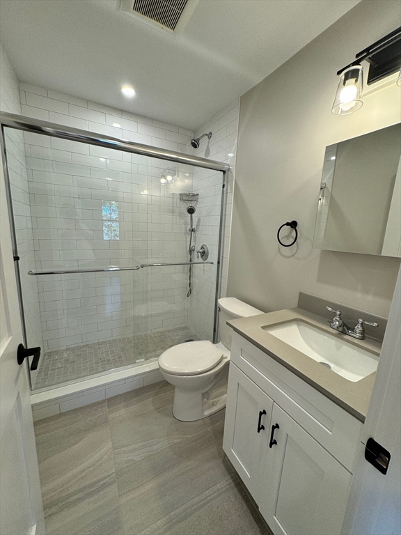 3 Bartlett St, Charlestown