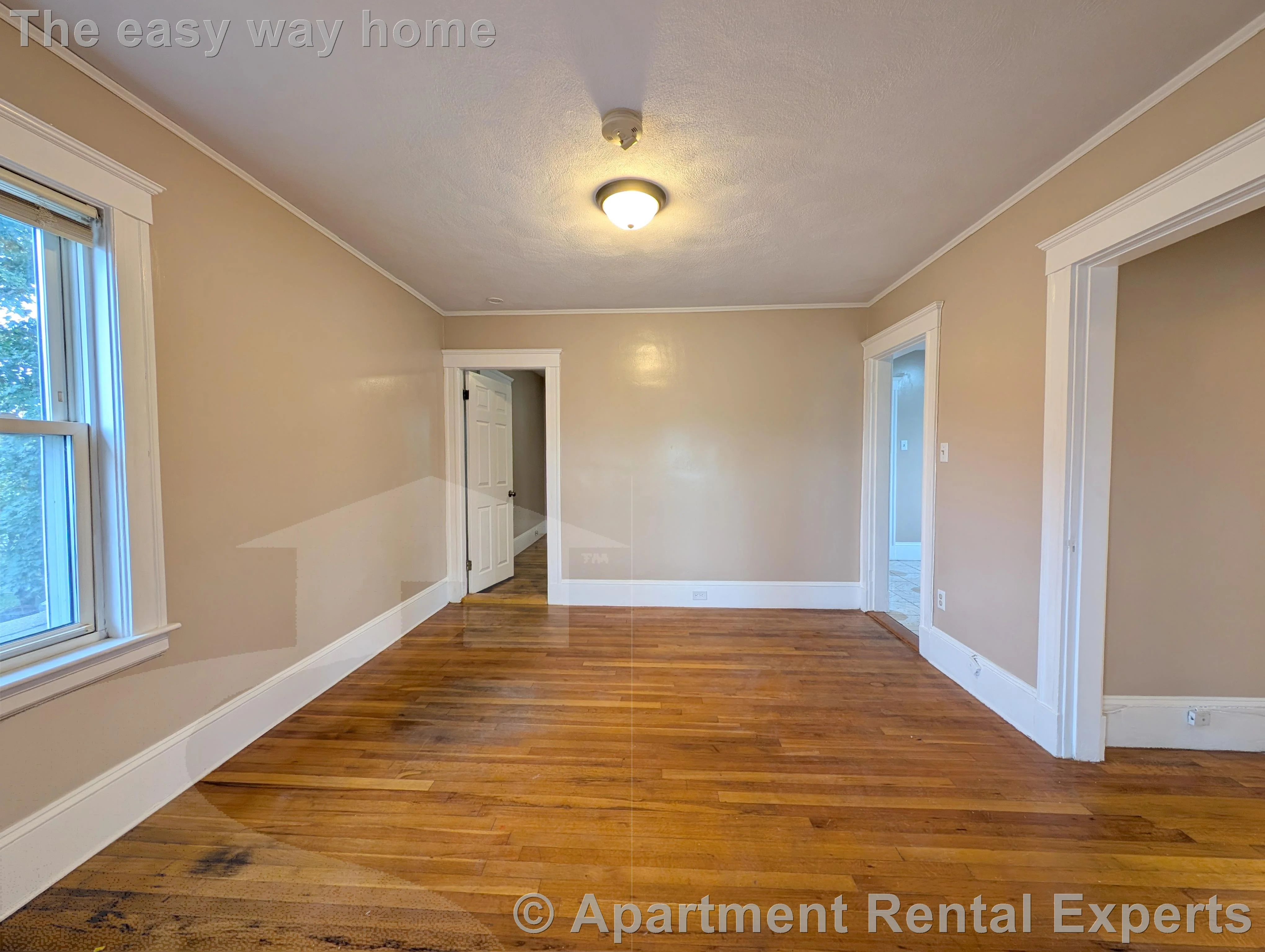 83 Billings Ave, Tufts