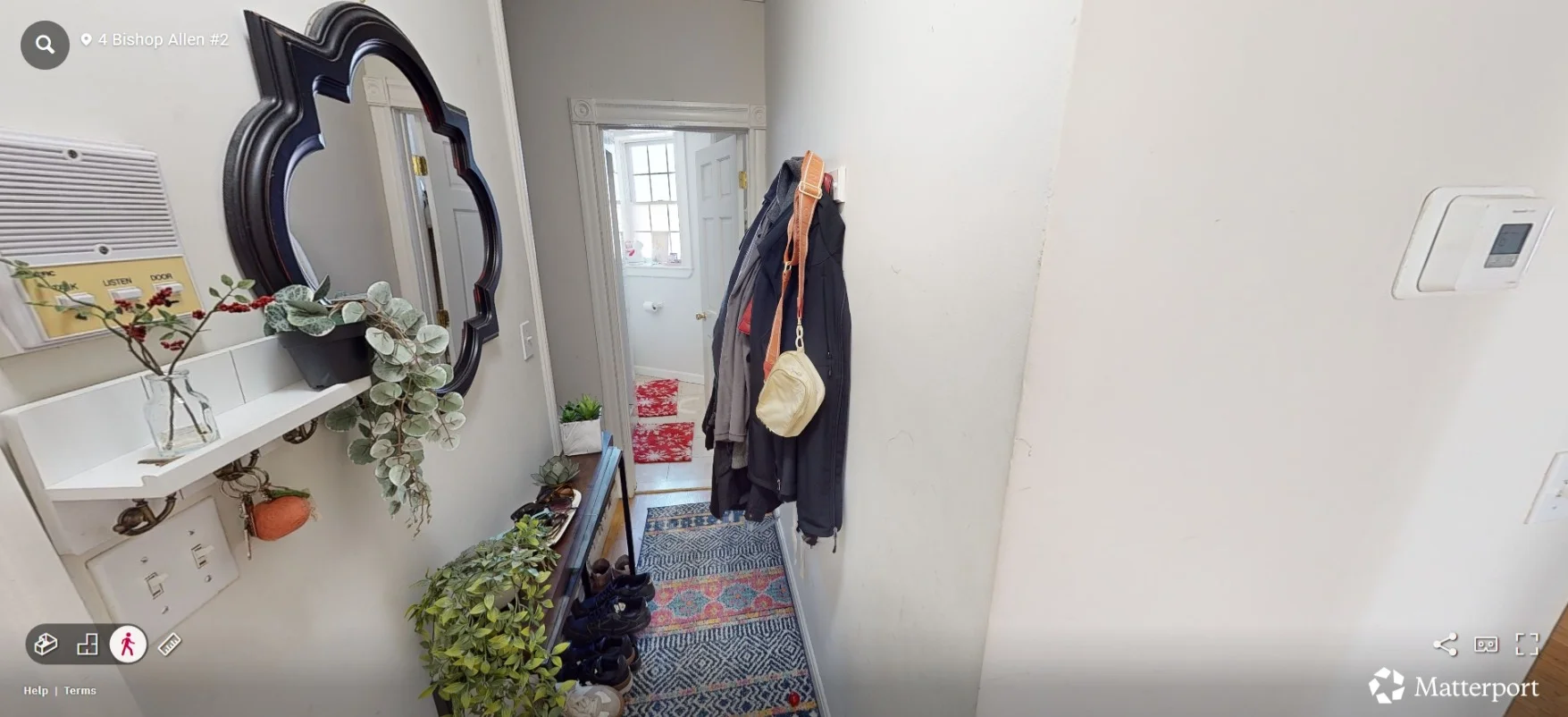 4 Bishop Allen Dr, Central Square