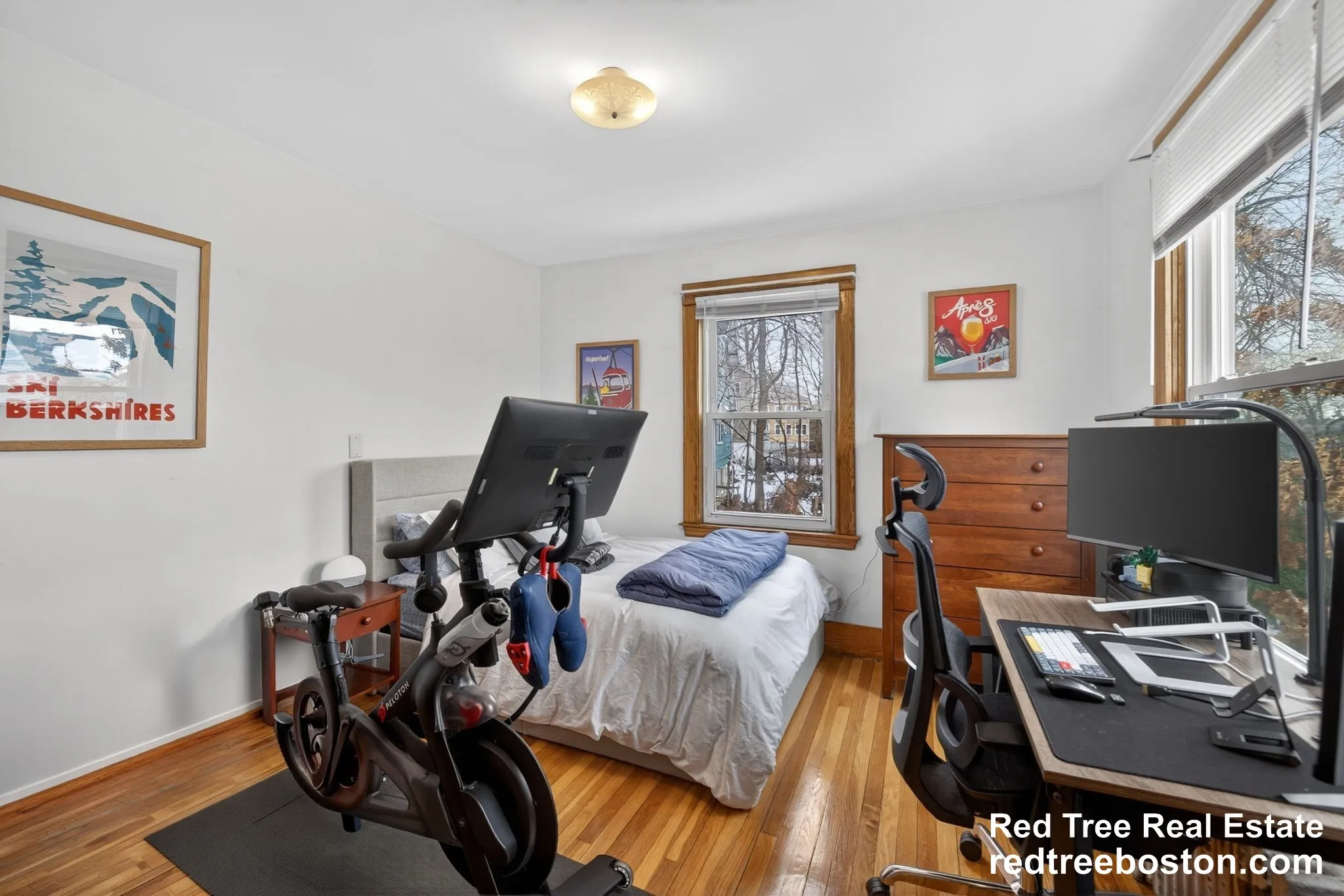 27 South Crescent Circuit, Oak Square