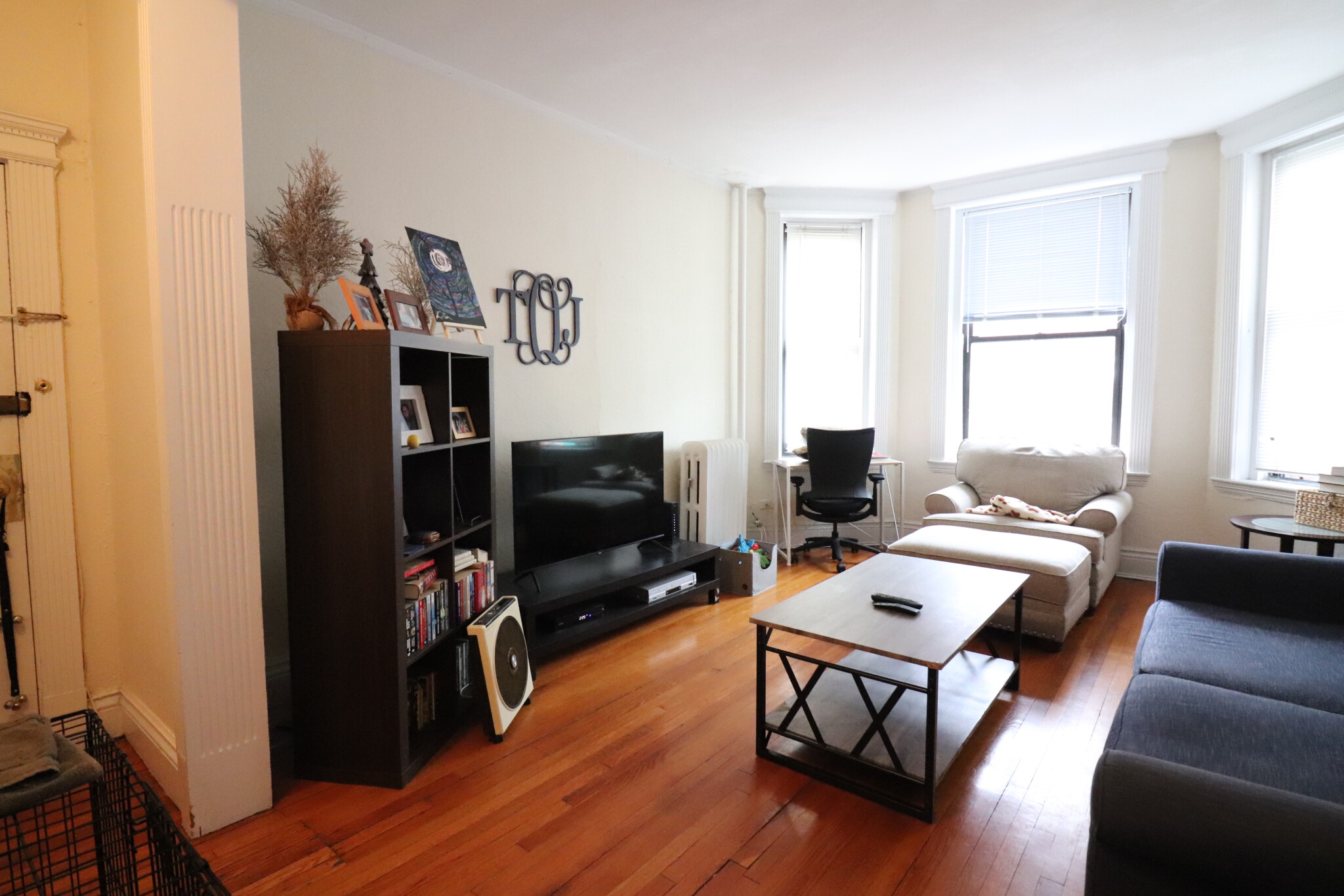 1 bed, 1 bath apartment for rent at 1959 Commonwealth Ave Unit 1, Allston — photo 4 of 14