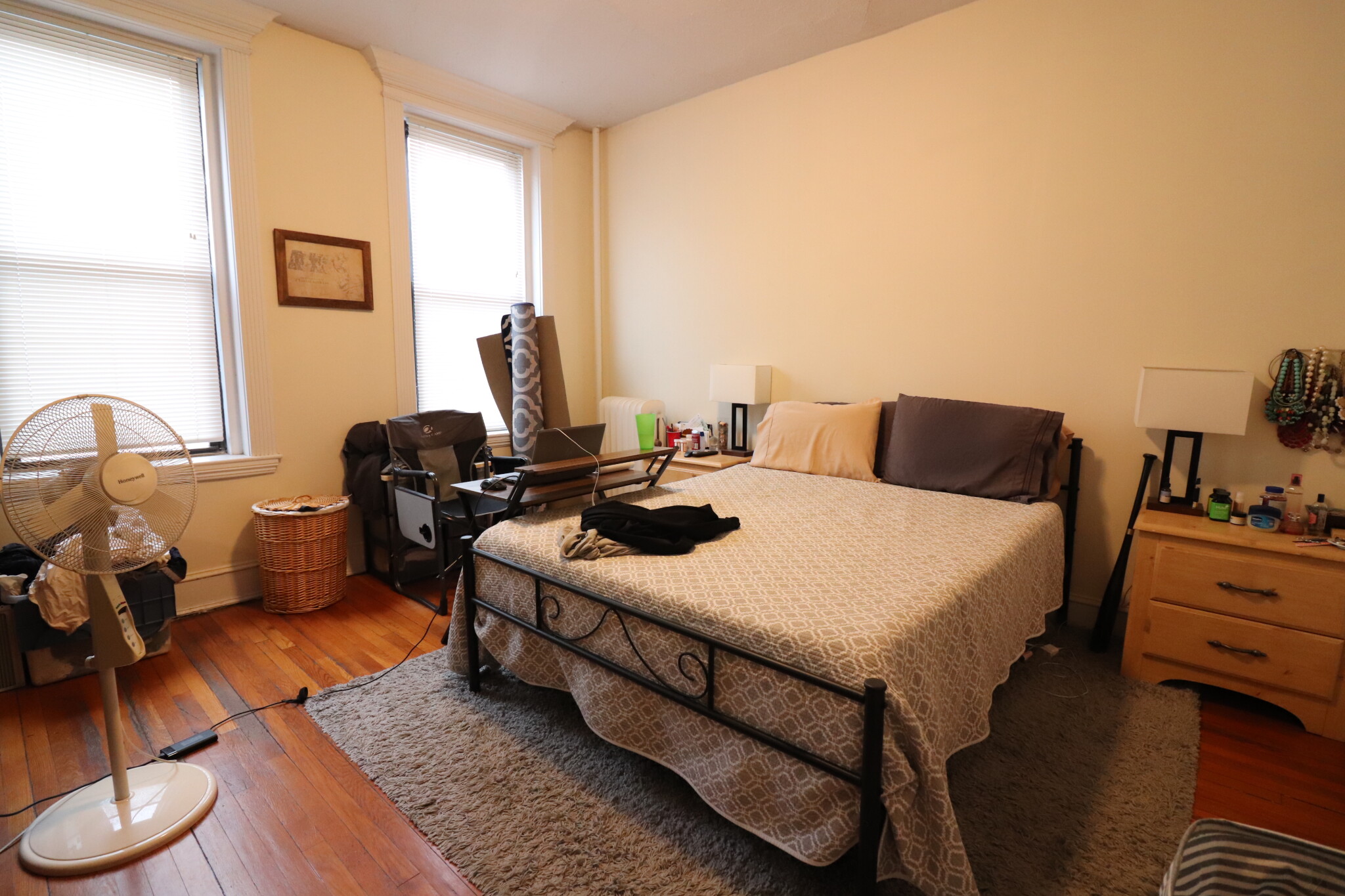 1 bed, 1 bath apartment for rent at 1959 Commonwealth Ave Unit 1, Allston — photo 5 of 14