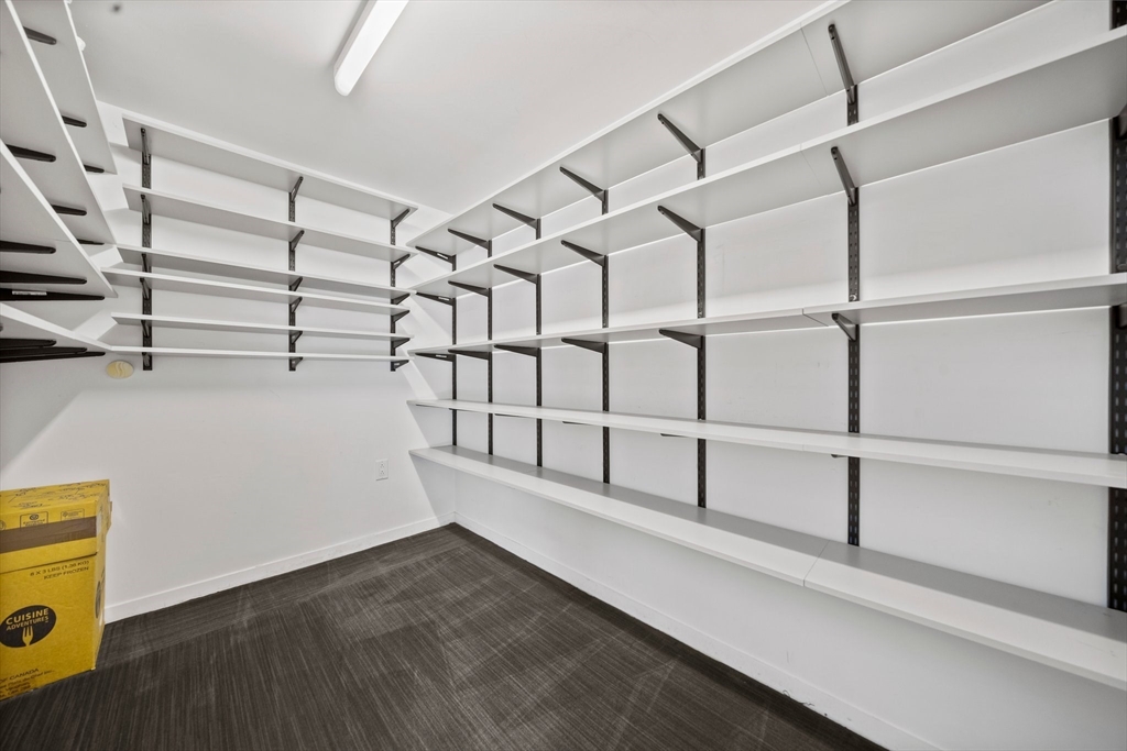 37 Harwich Rd, Newton