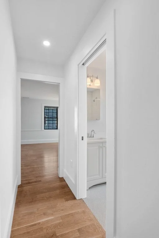 61 Front St, Old Town