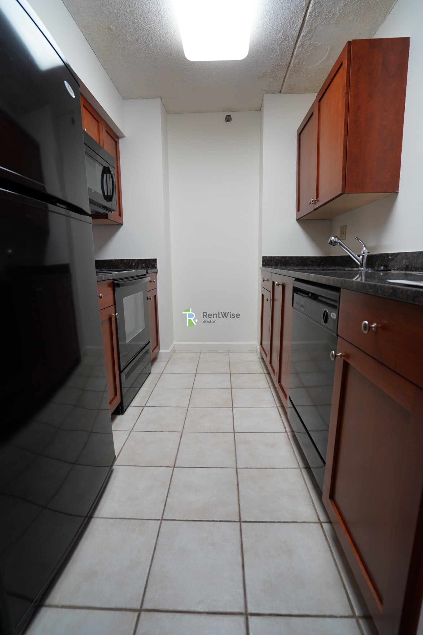 10 Magazine St, Cambridgeport