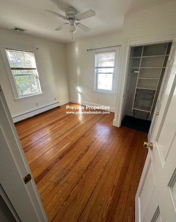 28 Montfern Ave, Brighton