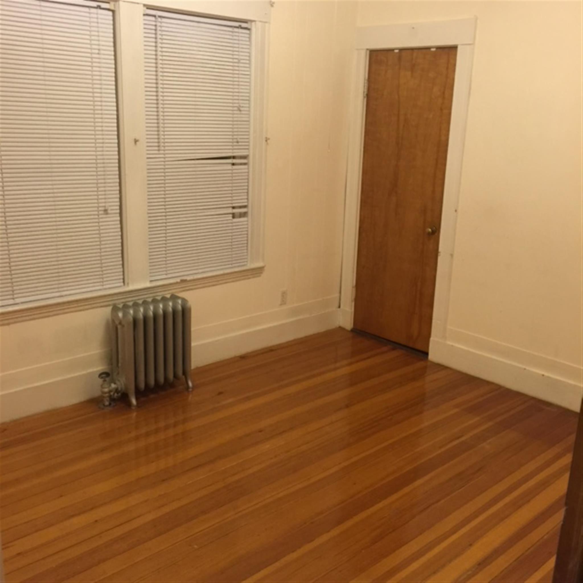 2 bed, 1 bath apartment for rent at 11 Alexander Ave Unit 1, Medford — photo 5 of 11