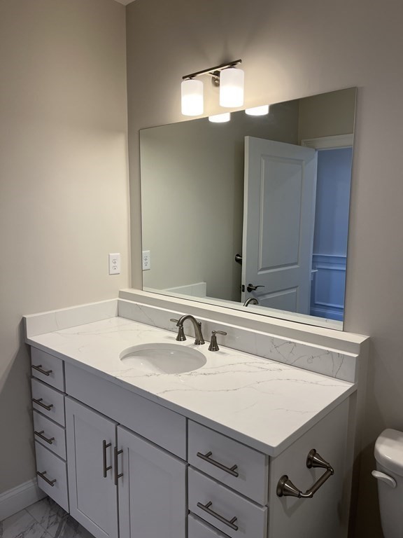 320 Middlesex Ave, Medford