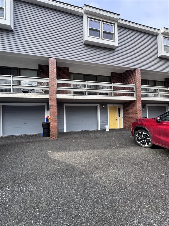 168 Pine St, Danvers