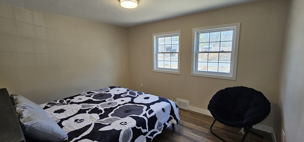 19 East Rd, Wachusett Lake