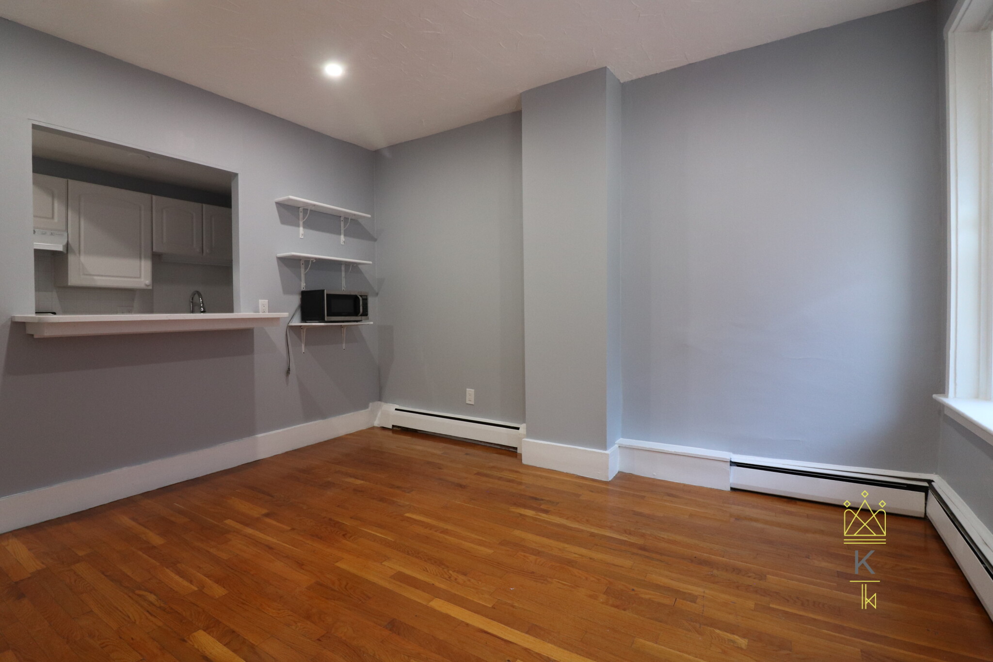 39 Irving St, Beacon Hill