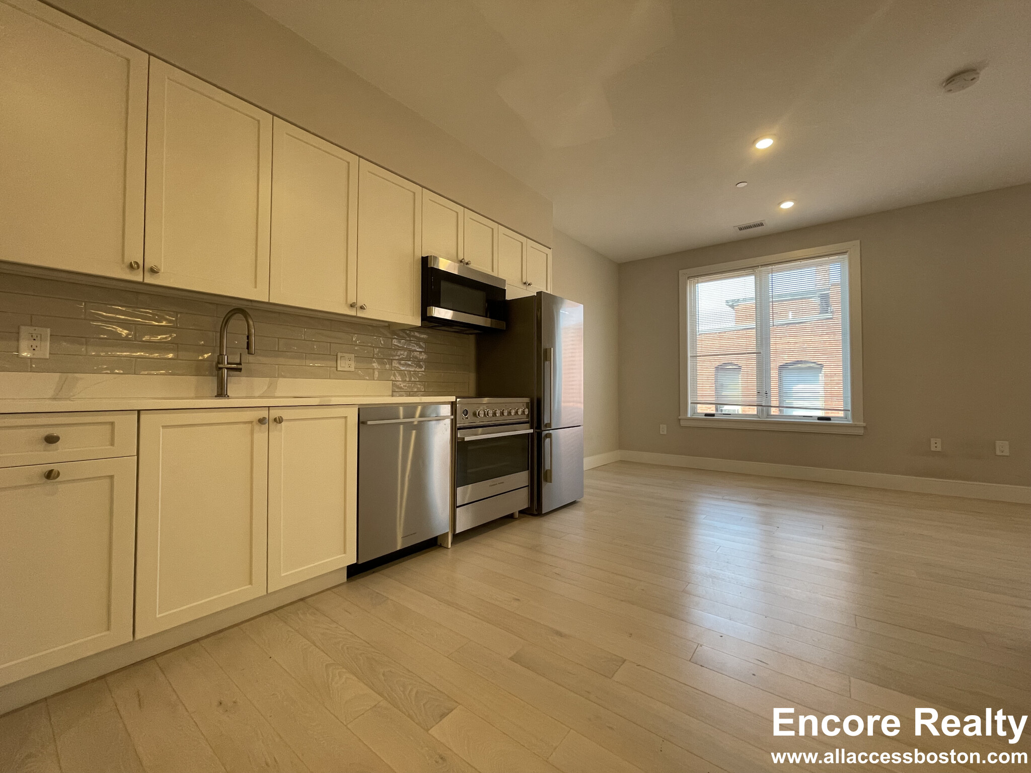 Studio bed, 1 bath apartment for rent at 197 Green St Unit 4402, Jamaica Plain — photo 2 of 7