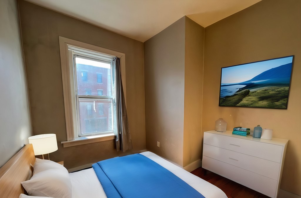 20 Chelsea Ter, East Boston