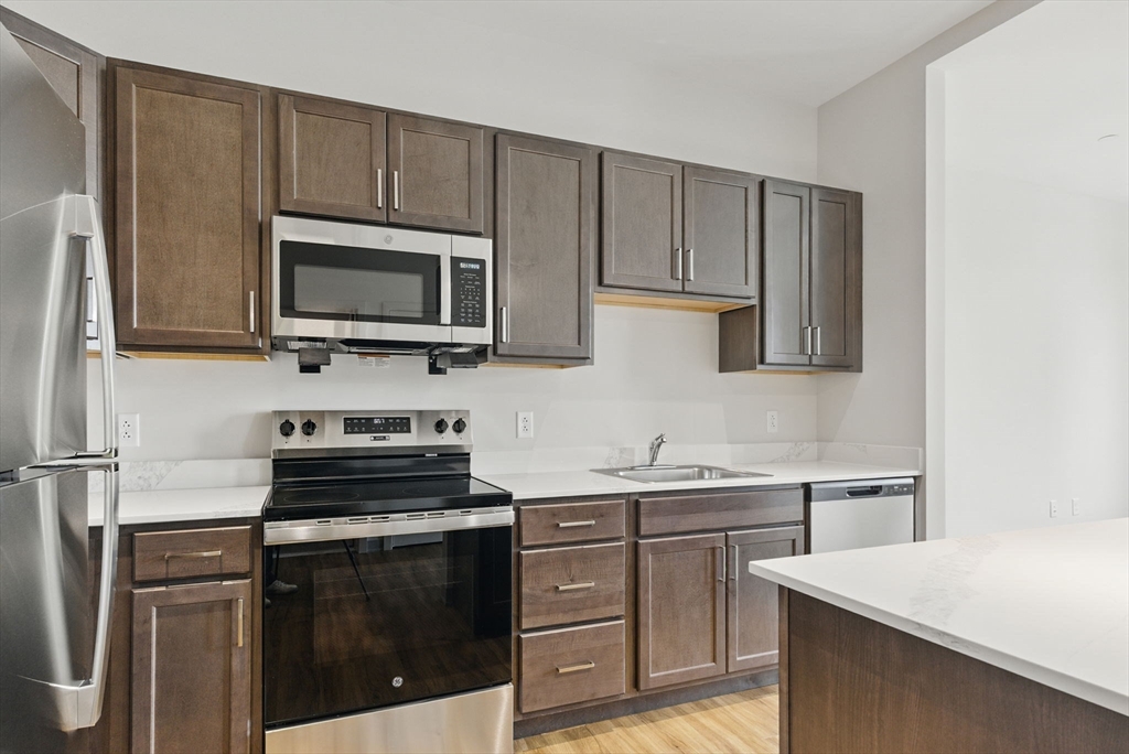 1170 Tremont St, South End