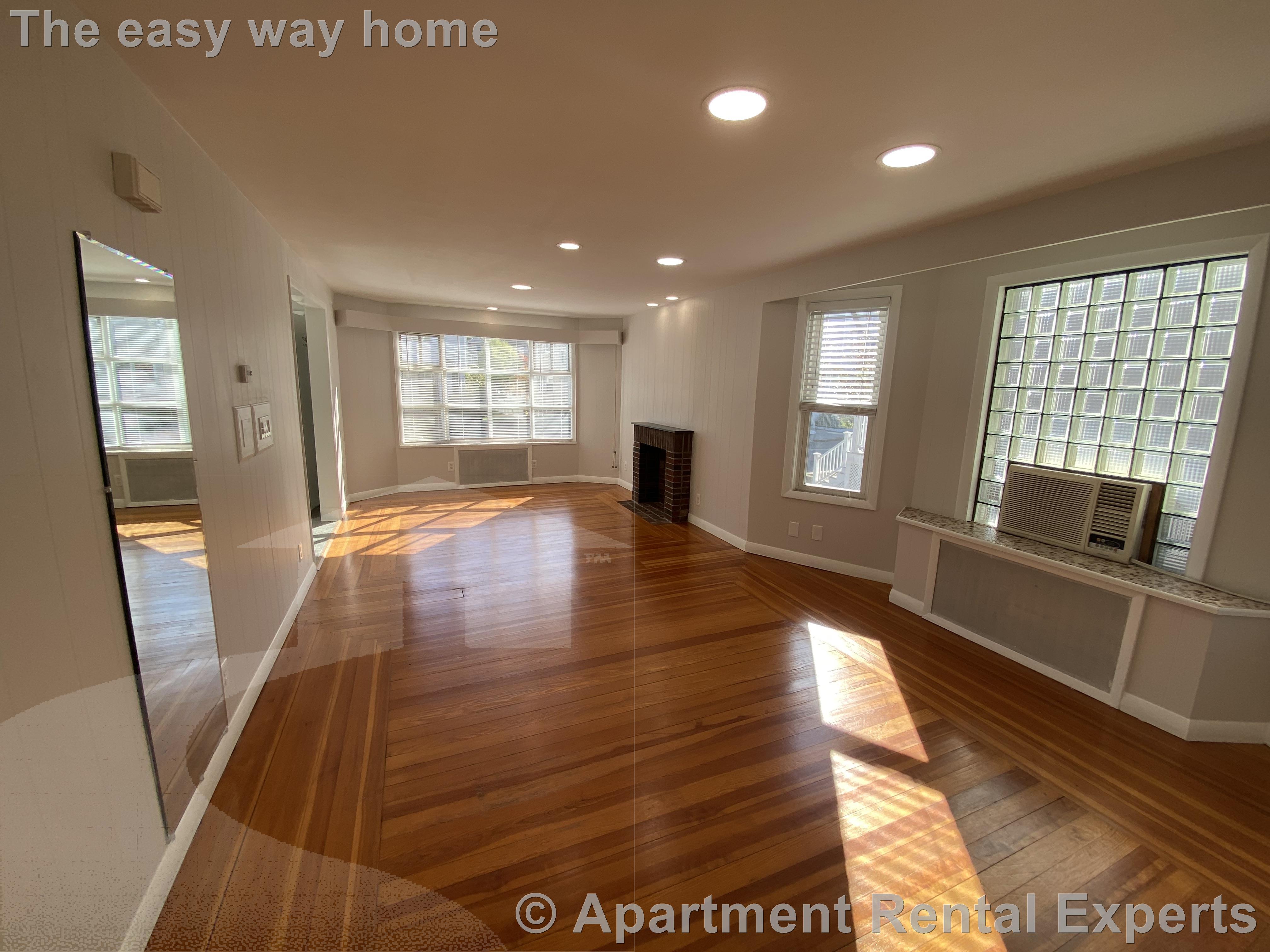 16 Alexander Ave, Medford Square